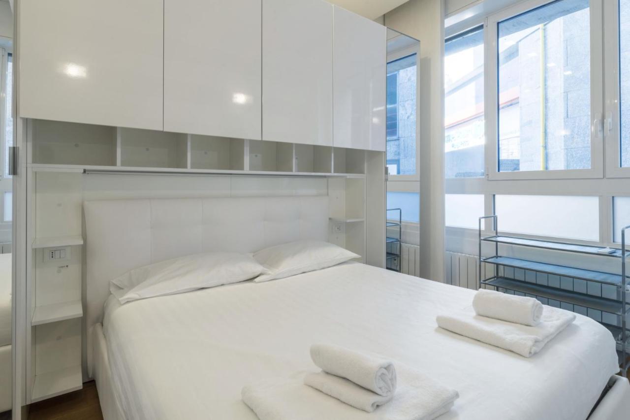Easylife - San Babila - Elegante E Rifinito Bilocale Nel Cuore Della Citta Милан Экстерьер фото